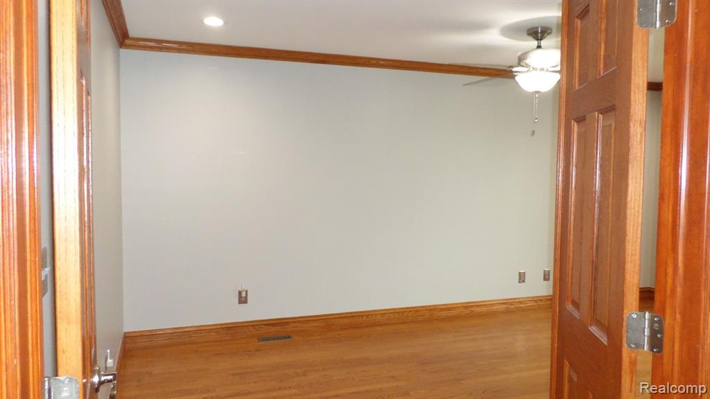 50561 Maurice Road, Unit 22 New Baltimore, MI 48047 - Photo 22 of 42