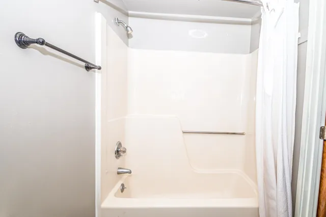 $395,000 | 109 Wylie Court, Conway, NH 03813