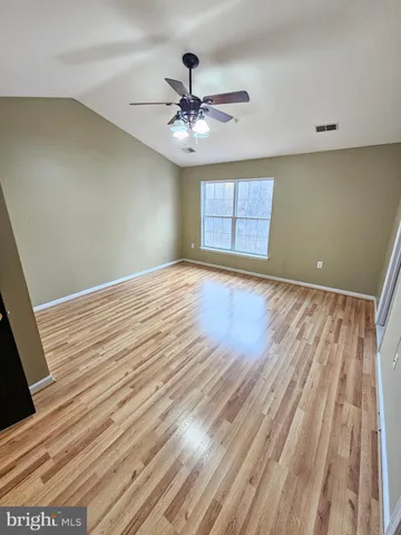 $2,700 | 13135 Lake Geneva Way, Germantown, MD 20874