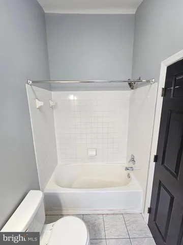 $2,700 | 13135 Lake Geneva Way, Germantown, MD 20874