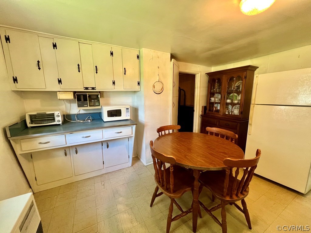 2202 Harryhogan Road Callao, VA 22435 - Photo 11 of 19 Gallery Image 11