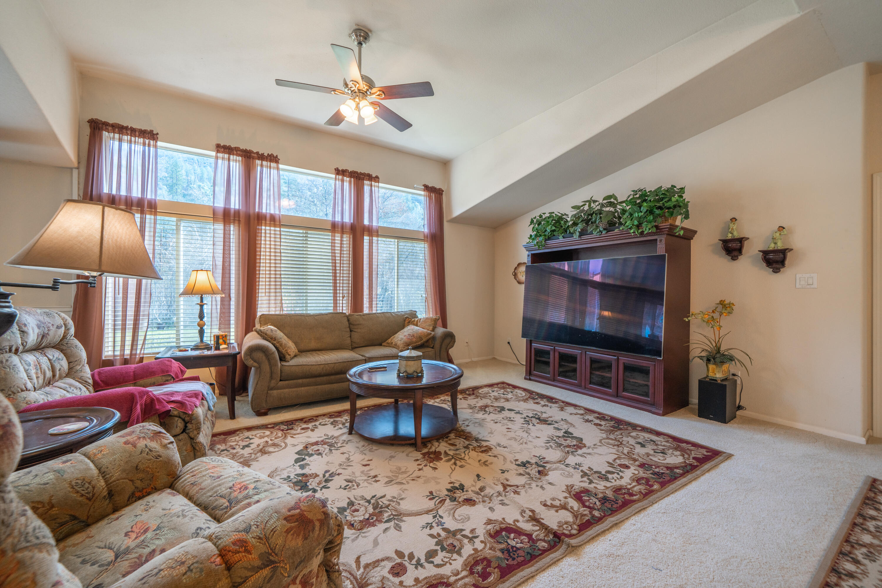 14925 Trinity Mountain Road French Gulch, CA 96033 - Photo 15 of 88 14925 Trinity Mountain Rd-15