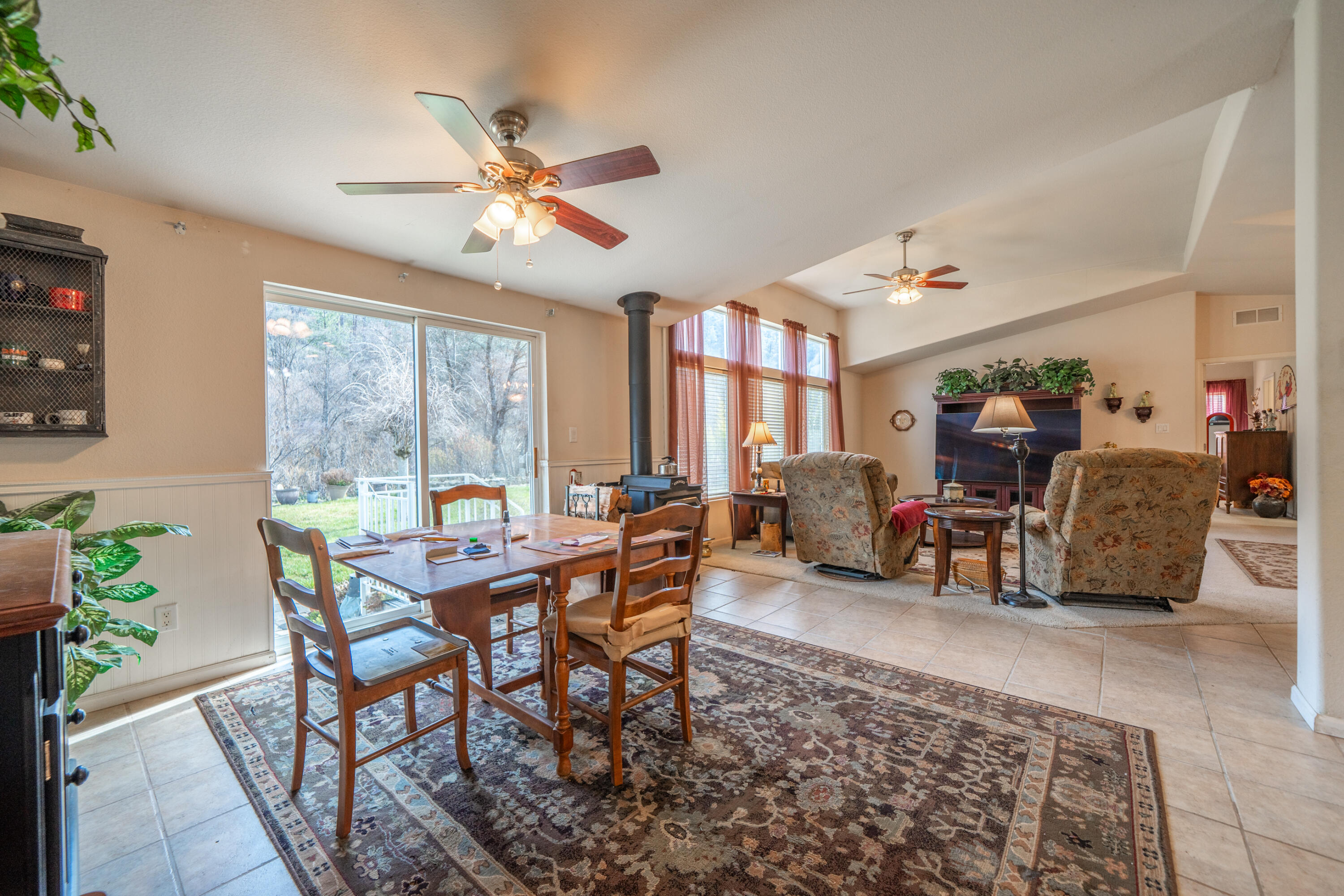 14925 Trinity Mountain Road French Gulch, CA 96033 - Photo 18 of 88 14925 Trinity Mountain Rd-18