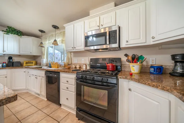 $389,000 | 14925 Trinity Mountain Road, French Gulch, CA 96033