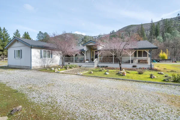 $389,000 | 14925 Trinity Mountain Road, French Gulch, CA 96033