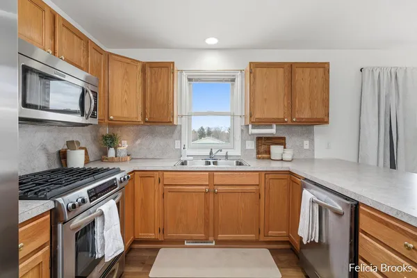 $310,000 | 614 East Charles Street, Hastings, MI 49058