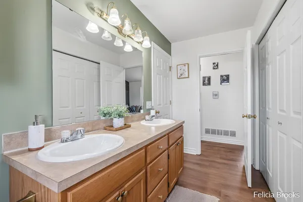 $310,000 | 614 East Charles Street, Hastings, MI 49058