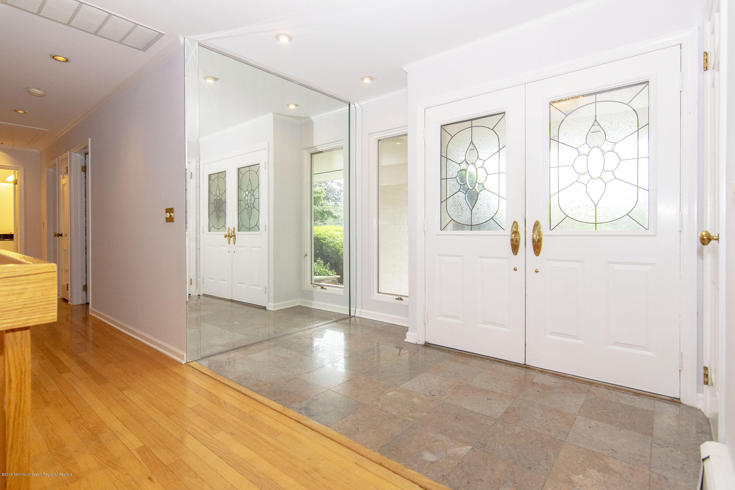 612 Valley Road Brielle, NJ 08730 - Photo 5 of 27 Foyer