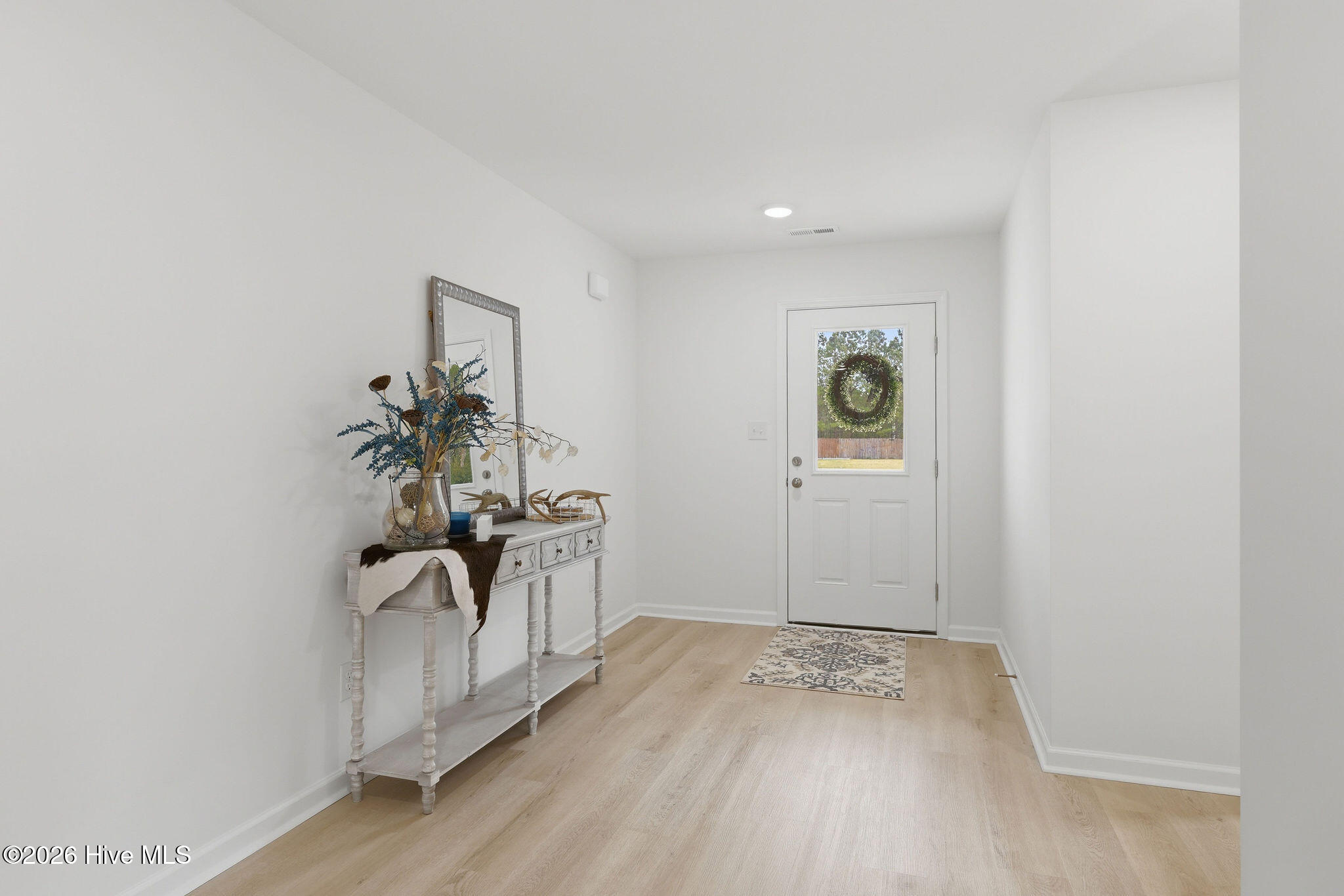 161 King Road Jacksonville, NC 28540 - Photo 10 of 45 Foyer Entry