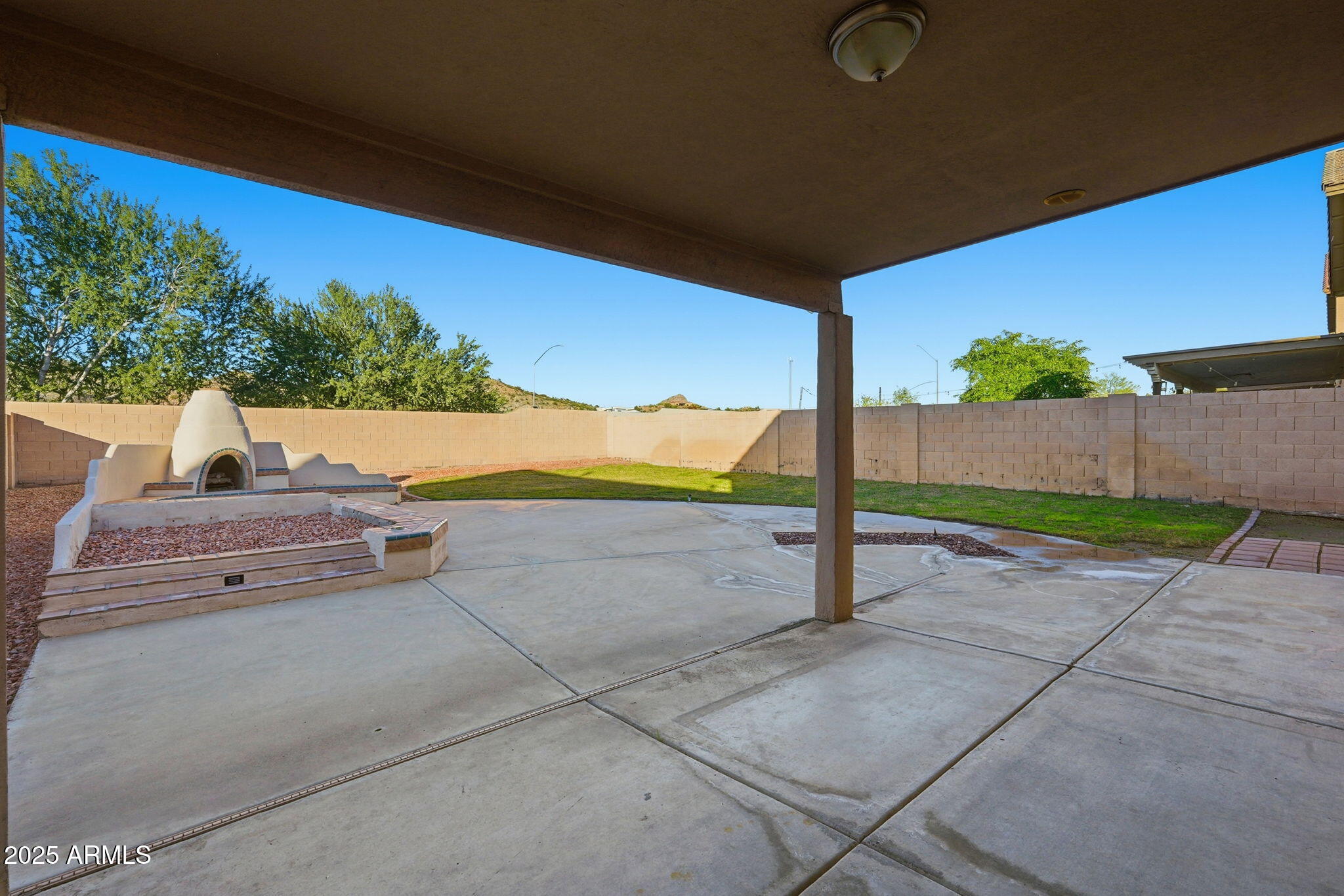 6782 West Rowel Road Peoria, AZ 85383 - Photo 38 of 42