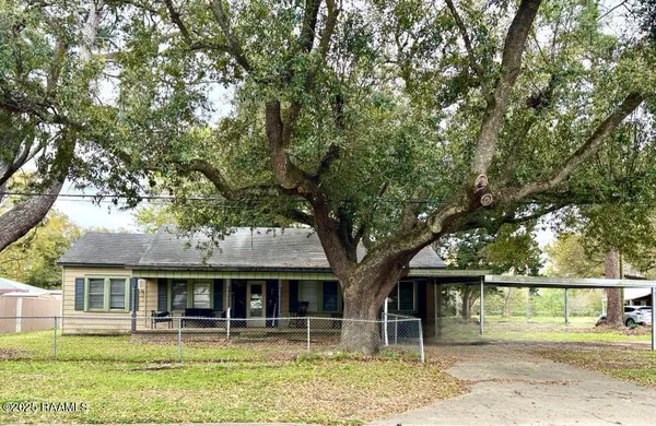 $98,000 | 900 Poinciana Avenue, Mamou, LA 70554