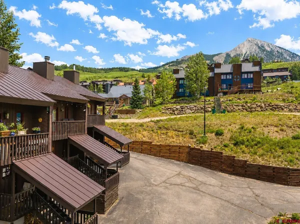 $795,000 | 21 Castle Road, Unit 2, Crested Butte, CO 81225