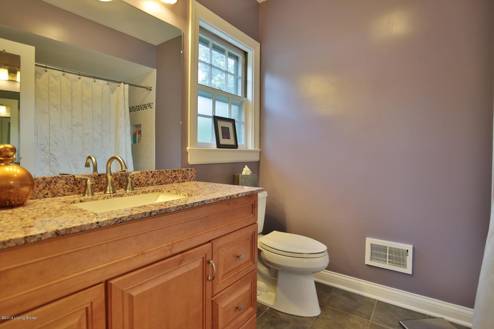 44 Harwood Road Louisville, KY 40222 - Photo 12 of 33 Master bath
