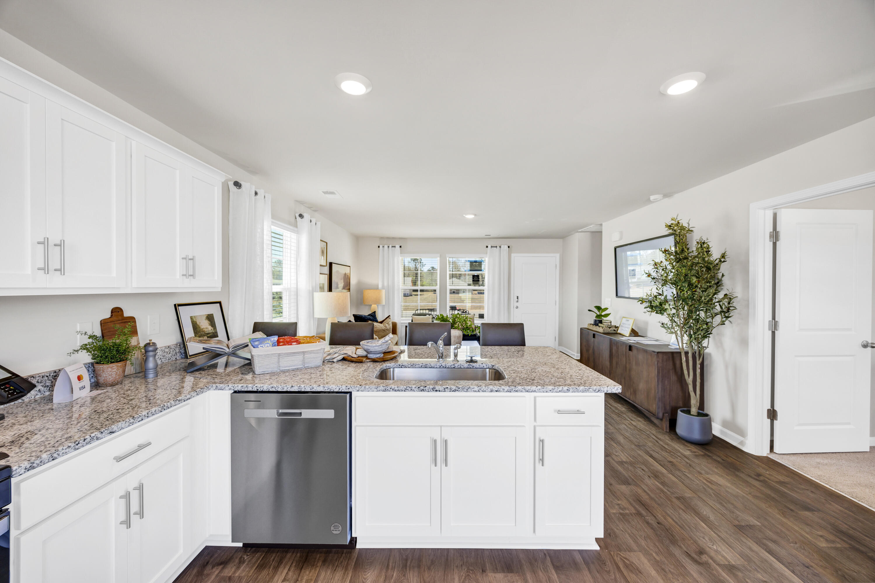 136 Stamford Road Orangeburg, SC 29118 - Photo 10 of 29 119 Sprocket-123