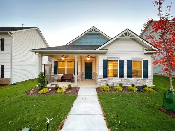 $389,900 | 335 Canonbury Drive, Lebanon, TN 37087