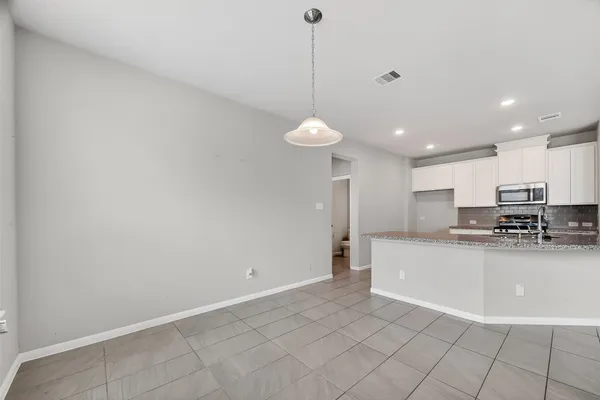 $2,395 | 2903 Painted Sunrise Trail, Houston, TX 77045