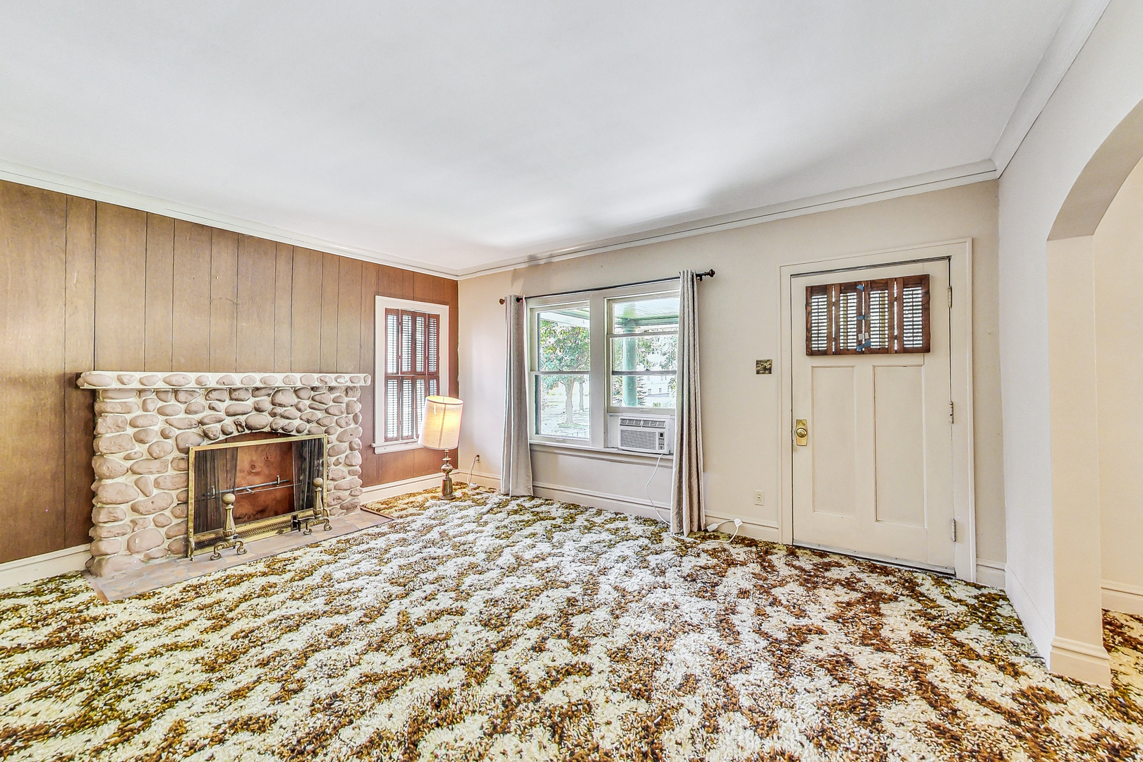 225 Herrick Road Riverside, IL 60546 - Photo 5 of 42 a living room with a fireplace