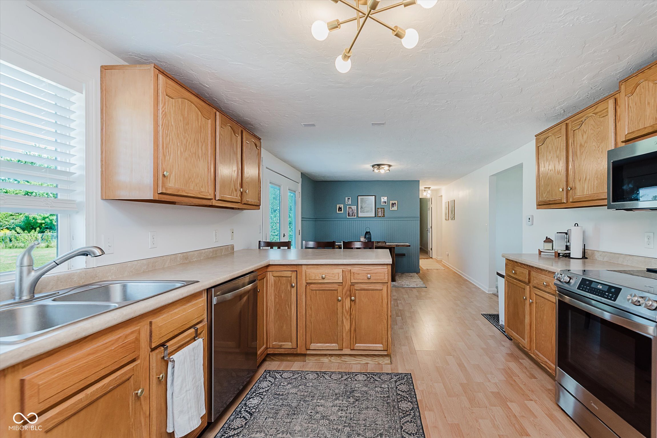 405 North Country Club Road Muncie, IN 47303 - Photo 11 of 29 Gallery Image 11