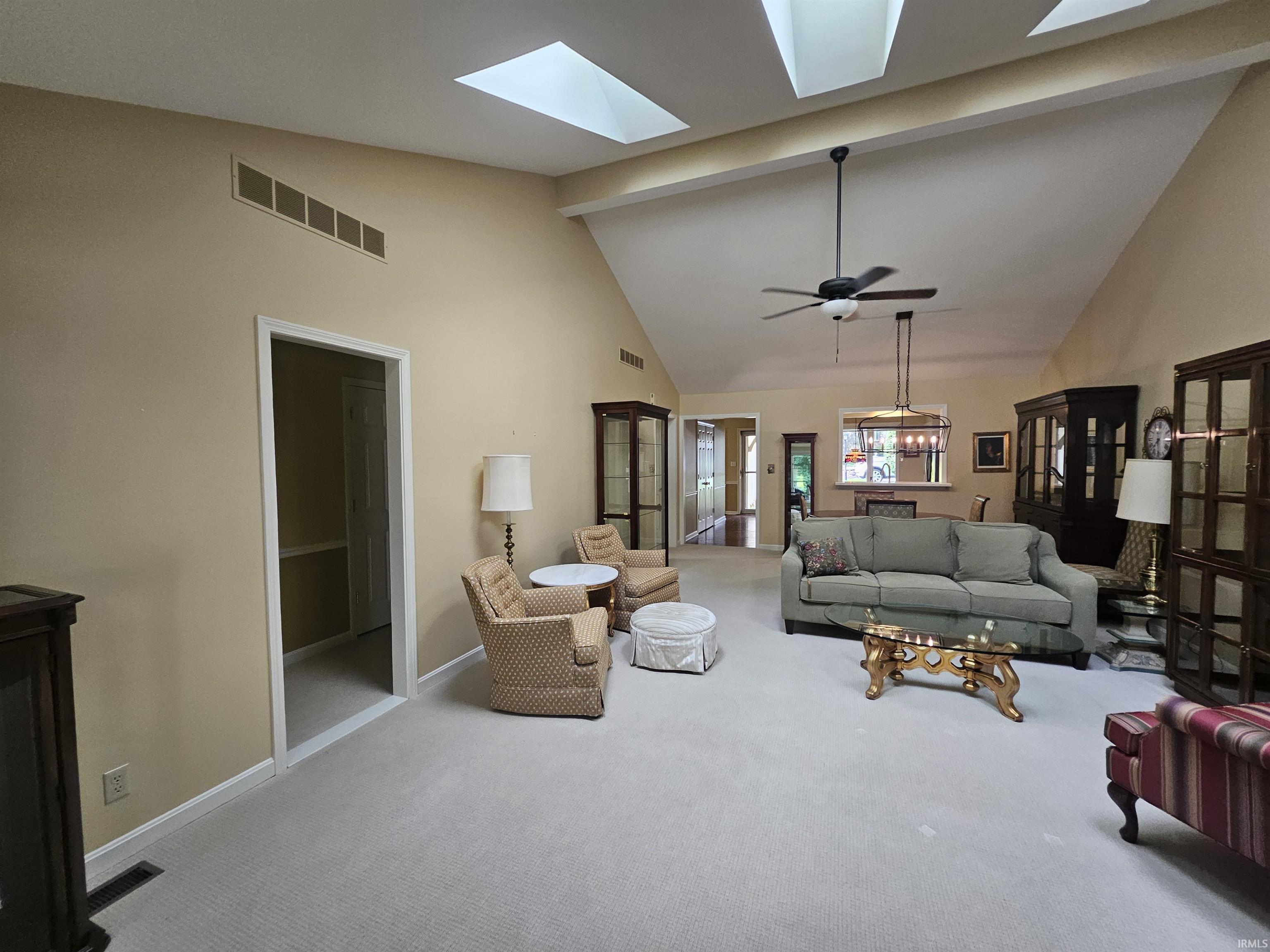 1322 Timberlake Road Evansville, IN 47710 - Photo 4 of 28