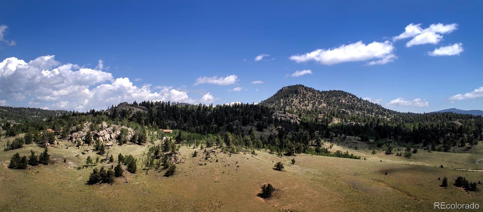 142 Long Rifle Way Como, CO 80432 - Photo 4 of 24 a view of a sky view