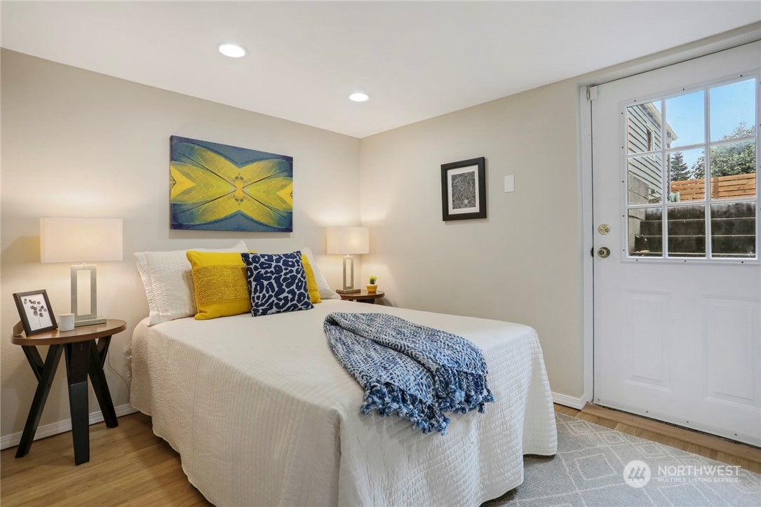 3953 Southwest Kenyon Street Seattle, WA 98136 - Photo 34 of 39 Gallery Image 34
