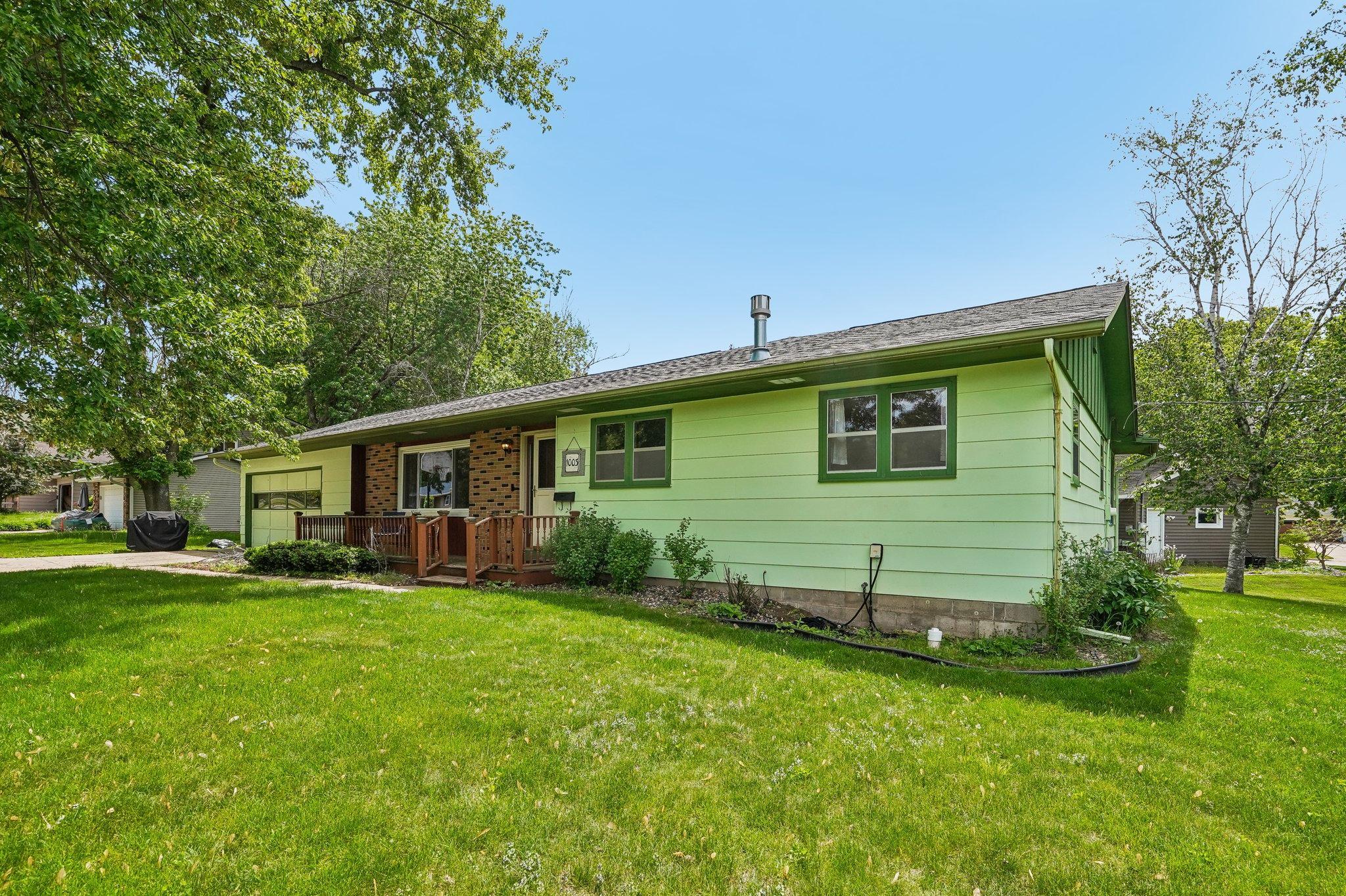 1003 Burton Street Red Wing, MN 55066 - Photo 2 of 53
