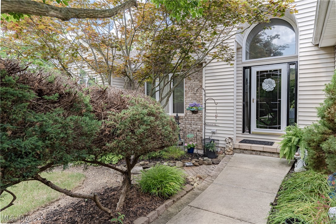 7538 Ridge Road Parma, OH 44129 - Photo 3 of 40 Gallery Image 3