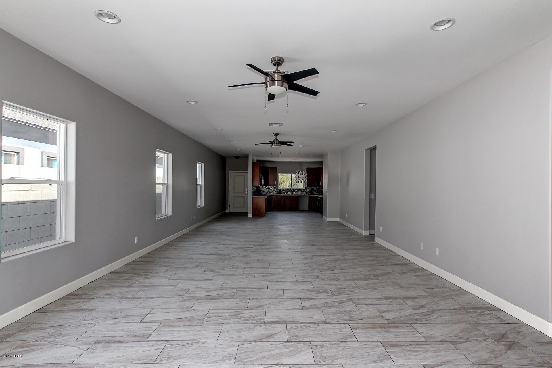 905 East Fremont Road Phoenix, AZ 85042 - Photo 11 of 28 0024-Fremont (21)