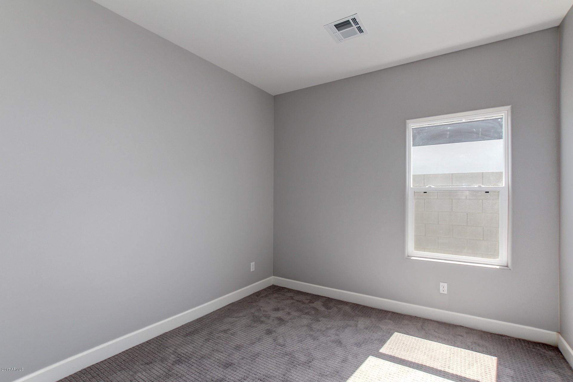 905 East Fremont Road Phoenix, AZ 85042 - Photo 19 of 28 0004-Fremont (1)