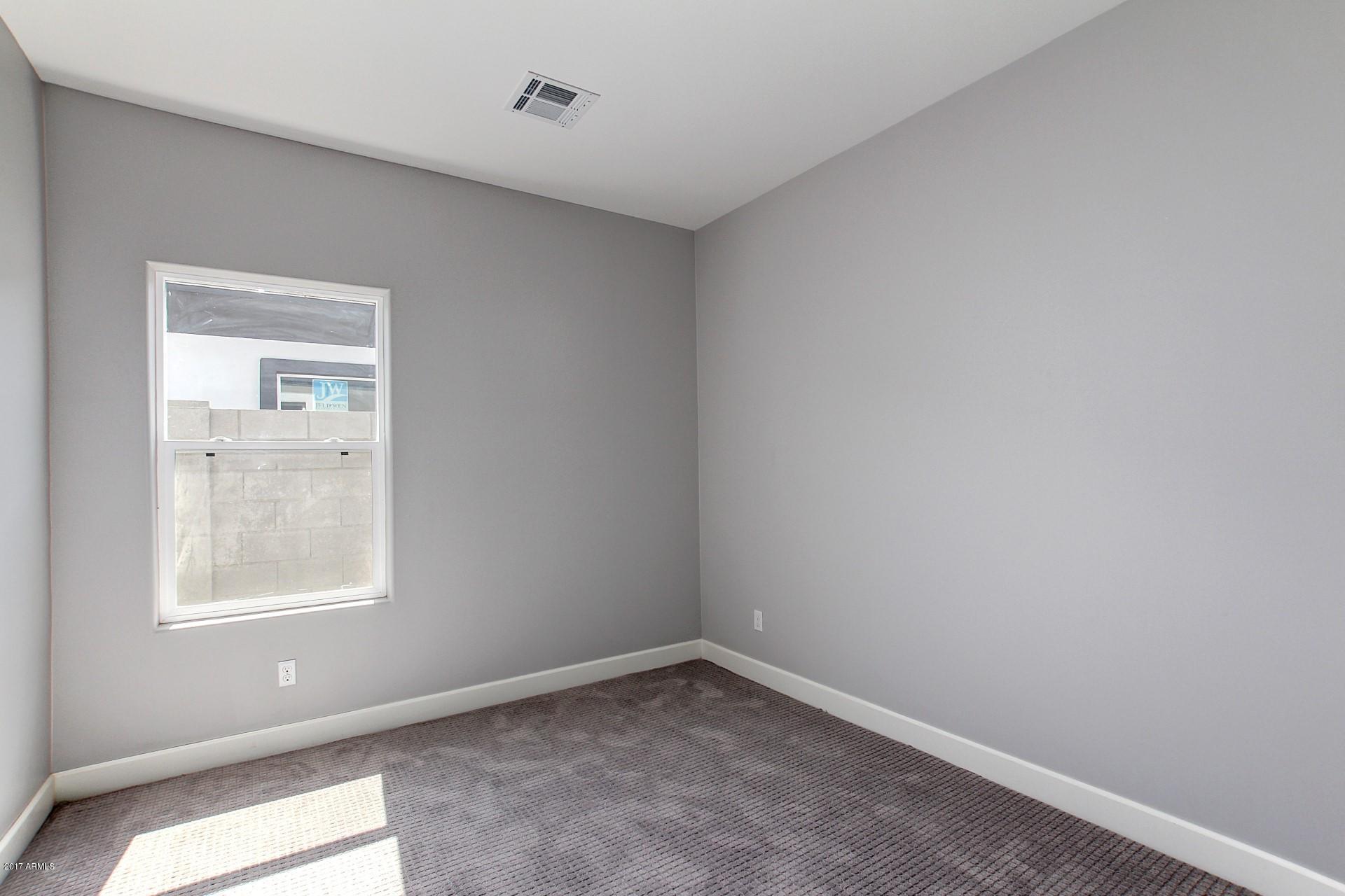 905 East Fremont Road Phoenix, AZ 85042 - Photo 20 of 28 0005-Fremont (2)