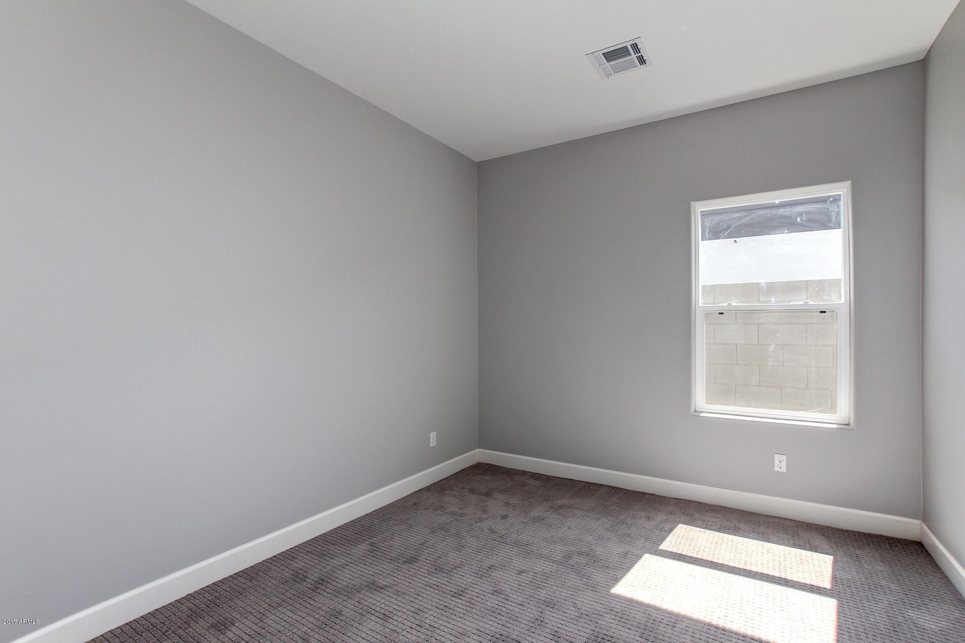 905 East Fremont Road Phoenix, AZ 85042 - Photo 21 of 28 0009-Fremont (5)