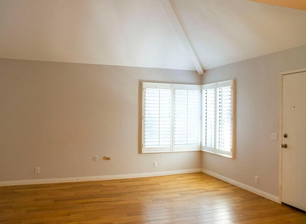 4042 Primavera Road, Unit 12 Santa Barbara, CA 93110 - Photo 8 of 21 a view of an empty room with window