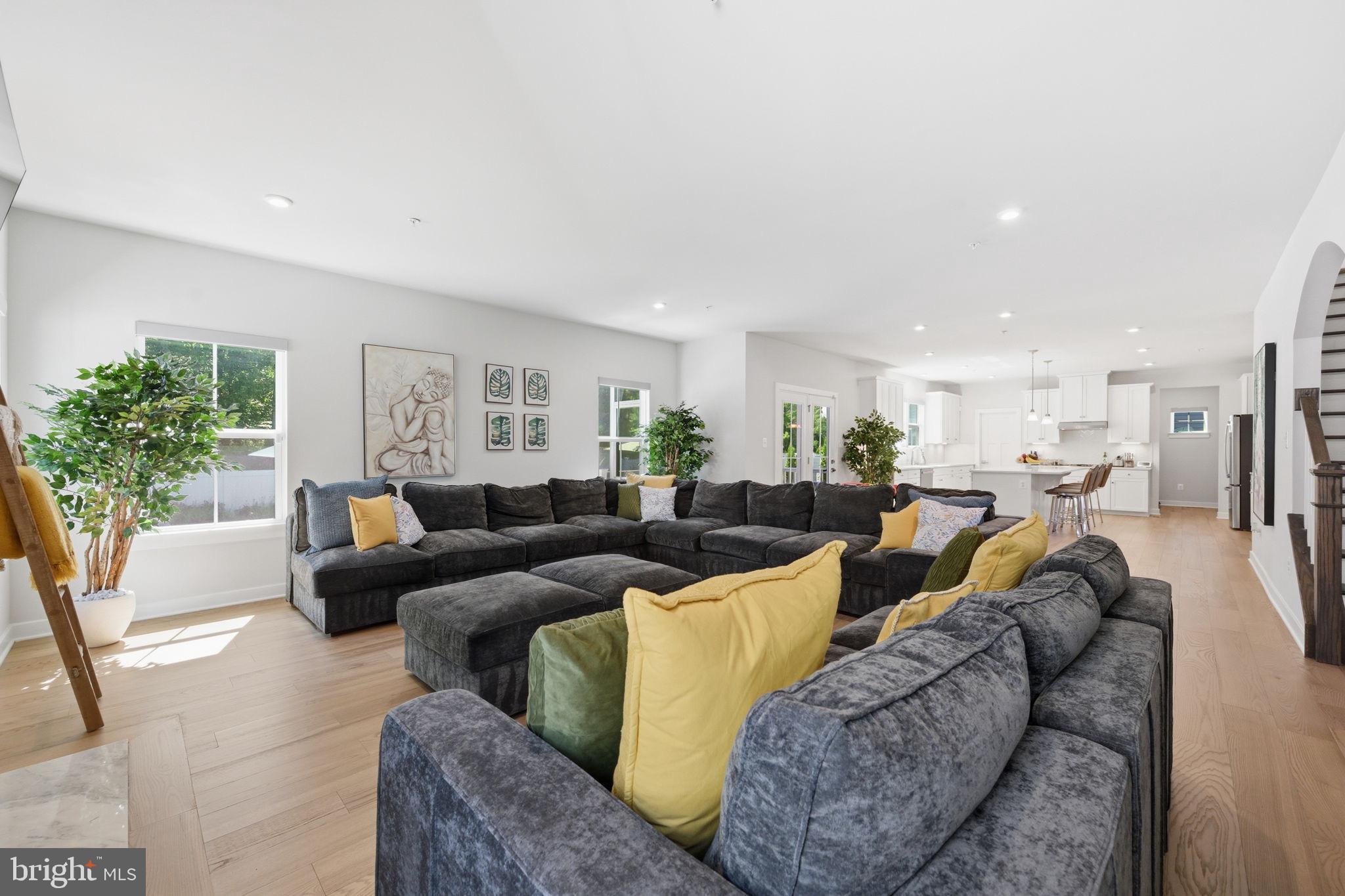 1321 Upper Patuxent Ridge Road Odenton, MD 21113 - Photo 13 of 48 Spacious modern living area awaits you.