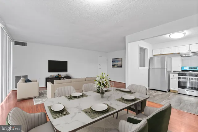 $159,000 | 1822 Metzerott Road, Unit A2, Hyattsville, MD 20783