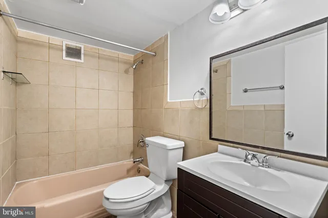 $159,000 | 1822 Metzerott Road, Unit A2, Hyattsville, MD 20783