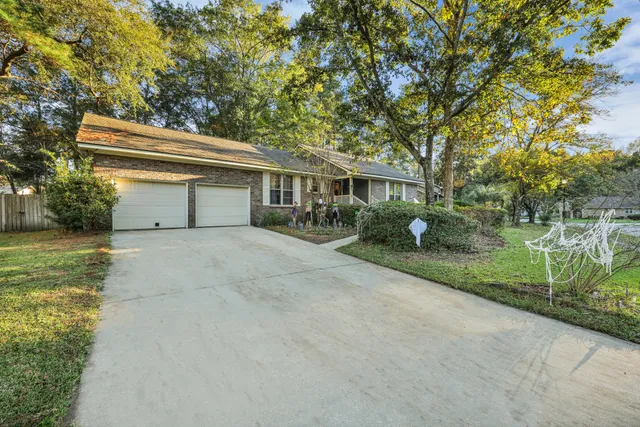 $386,000 | 122 Southwold Circle, Goose Creek, SC 29445