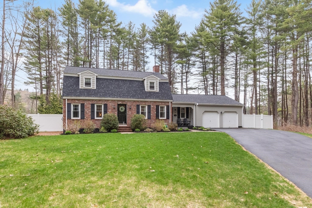 89 Haggetts Pond Road Andover, MA 01810 - Photo 35 of 42 a view of a yard in front of a house