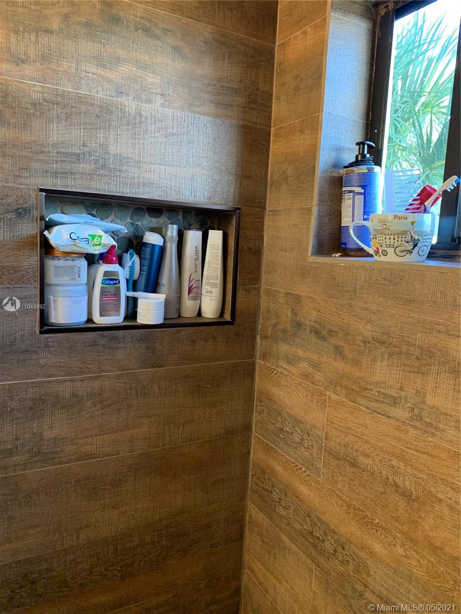 5290 West 21st Court, Unit 307 Hialeah, FL 33016 - Photo 18 of 18