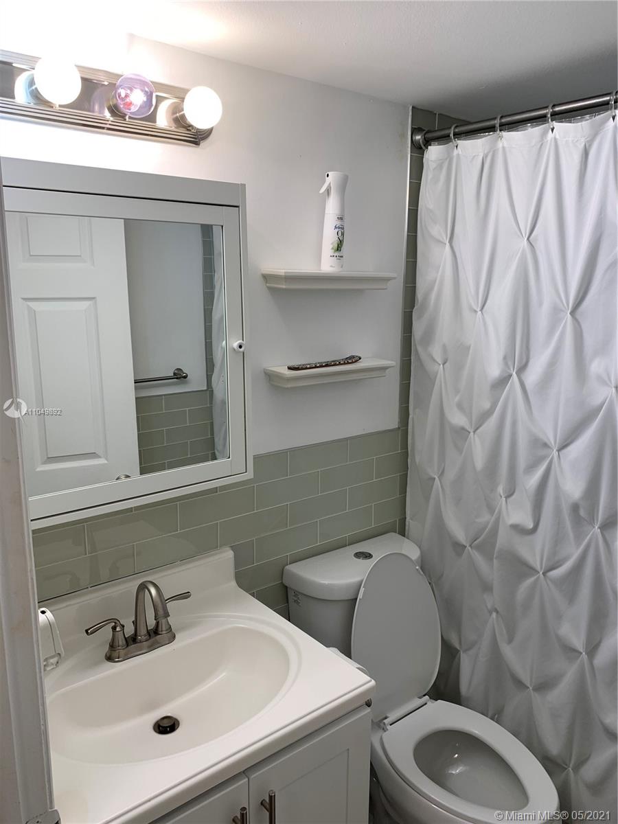 5290 West 21st Court, Unit 307 Hialeah, FL 33016 - Photo 7 of 18