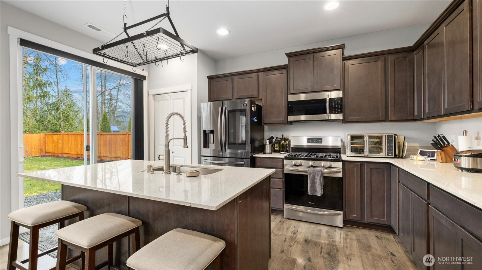 17901 Mill Valley Road Granite Falls, WA 98252 - Photo 2 of 33 Gallery Image 2