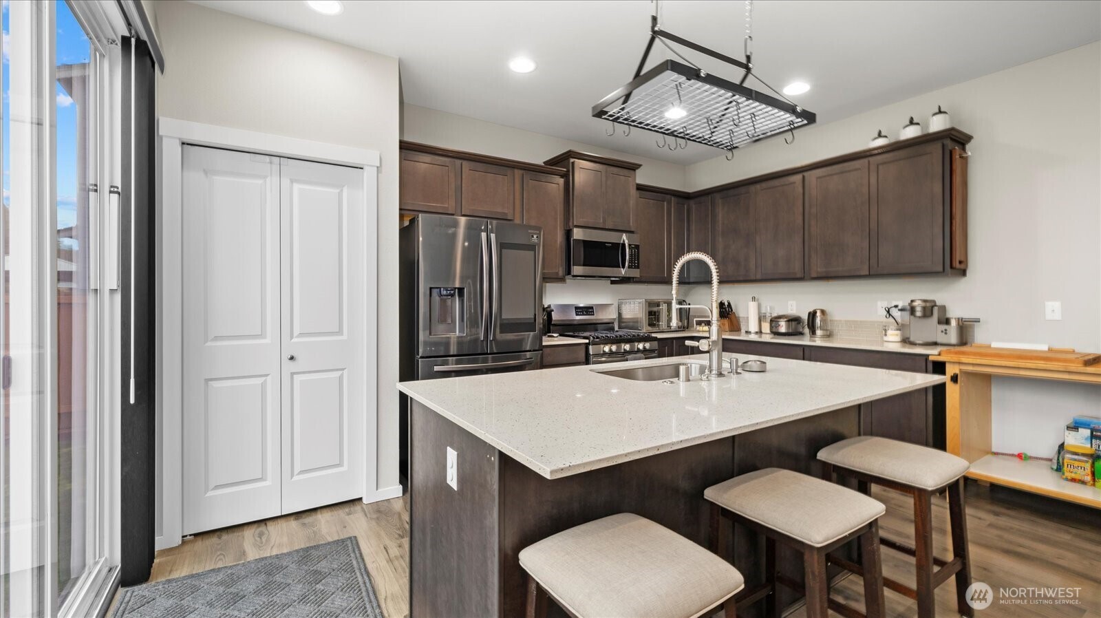 17901 Mill Valley Road Granite Falls, WA 98252 - Photo 3 of 33 Gallery Image 3