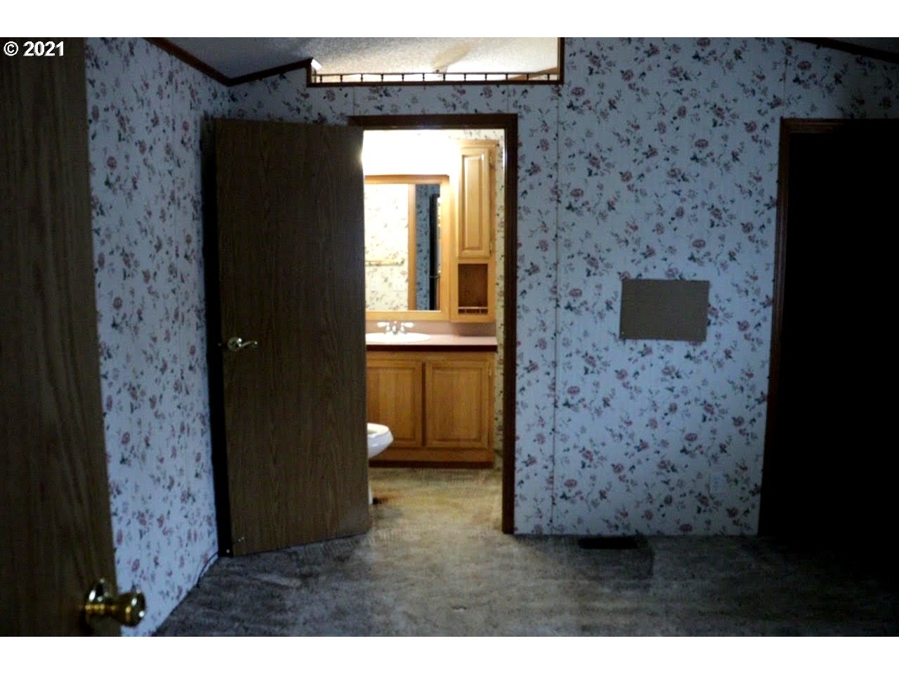 2150 Laura Street, Unit 221 Springfield, OR 97477 - Photo 12 of 16