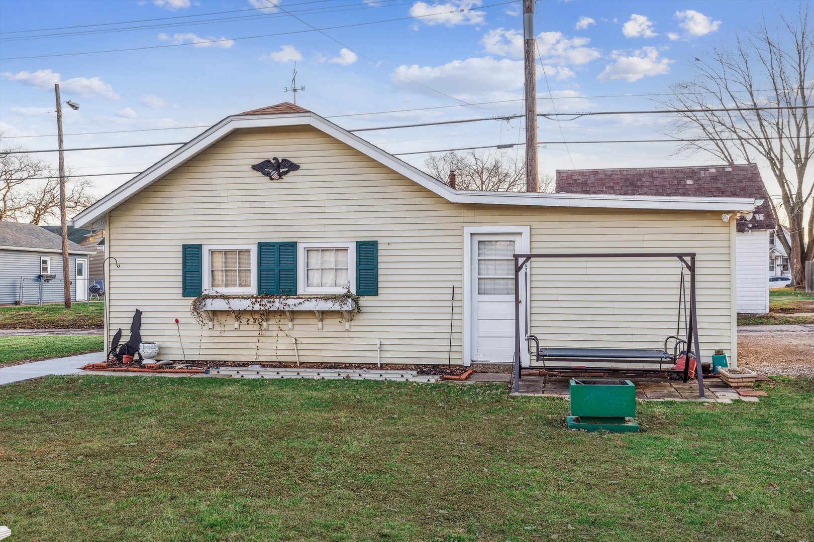 2620 12th Avenue Moline, IL 61265 - Photo 4 of 35