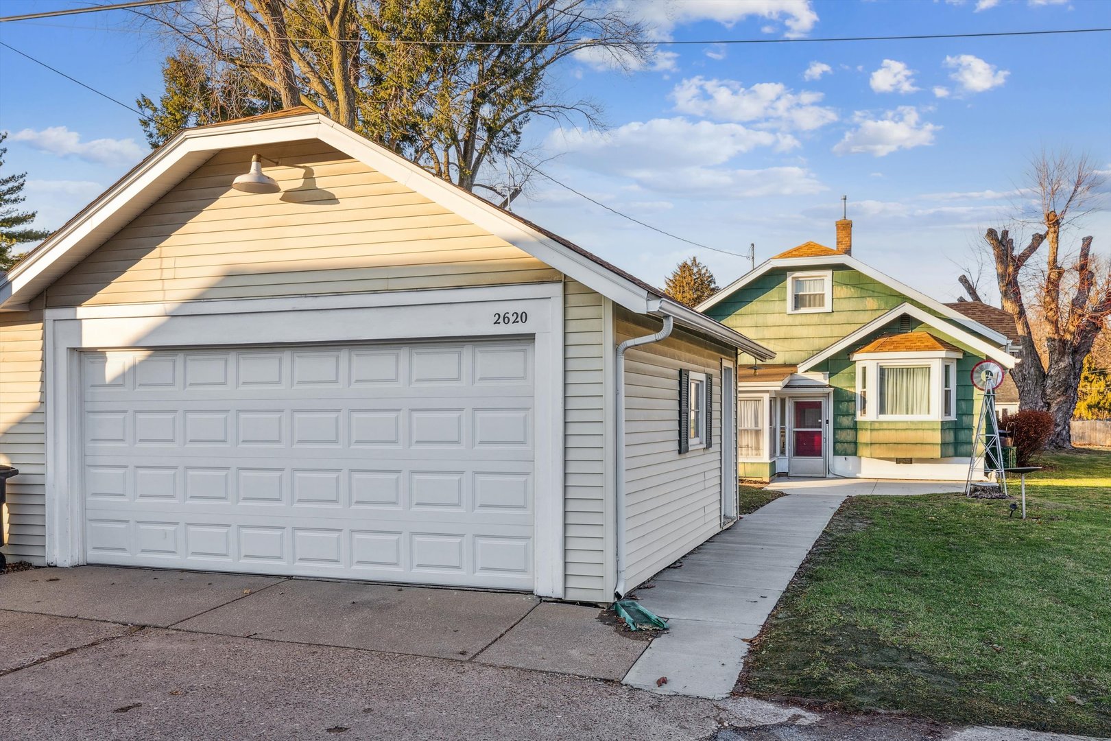 2620 12th Avenue Moline, IL 61265 - Photo 5 of 35