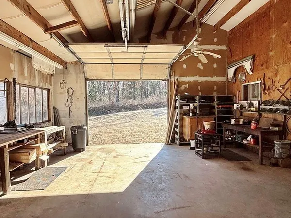 $199,500 | 4395 East 1000th Road, El Dorado Springs, MO 64744