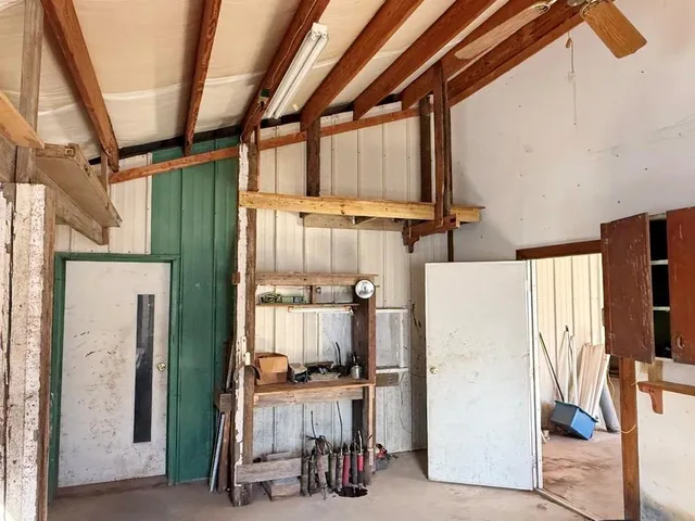 $199,500 | 4395 East 1000th Road, El Dorado Springs, MO 64744