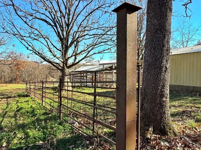 $199,500 | 4395 East 1000th Road, El Dorado Springs, MO 64744