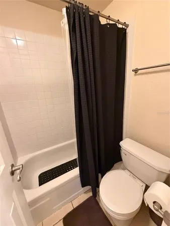 $1,350 | 1810 Northwest 23rd Boulevard, Unit 137, Gainesville, FL 32605