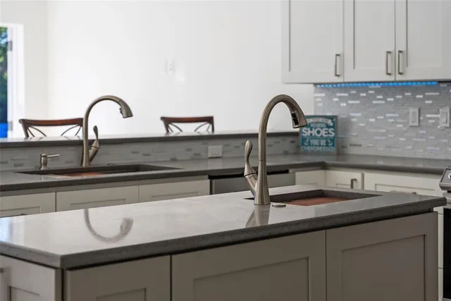 $1,300,000 | 700 Faith Avenue, Osprey, FL 34229