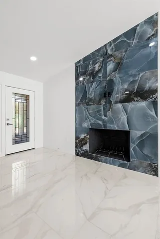 $1,300,000 | 700 Faith Avenue, Osprey, FL 34229